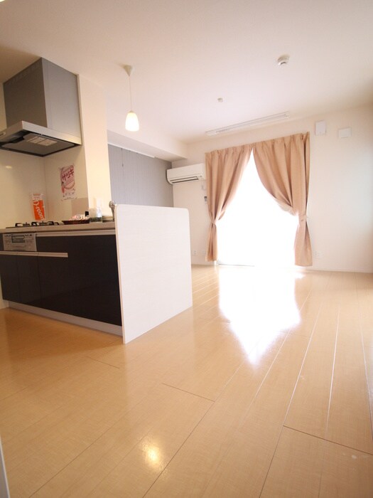 物件内観写真13　(居室)