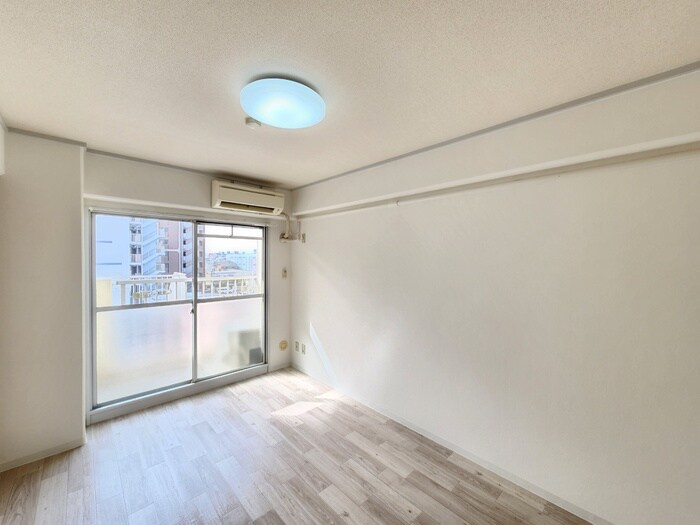 物件内観写真9　(居室)