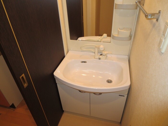 物件内観写真9　(洗面)