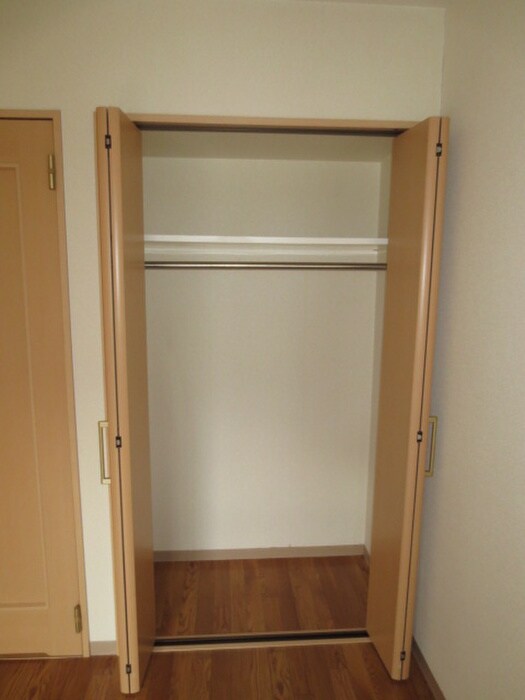 物件内観写真9　(収納)