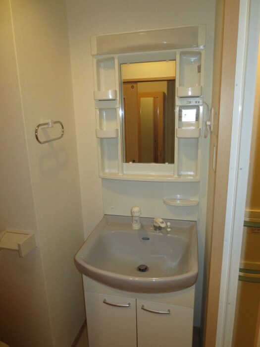 物件内観写真10　(洗面)