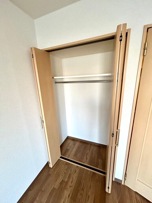 物件内観写真15　(収納)