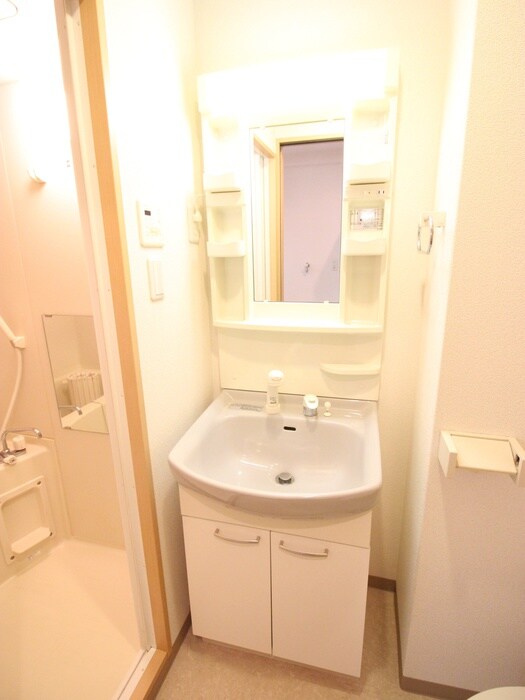 物件内観写真16　(洗面)