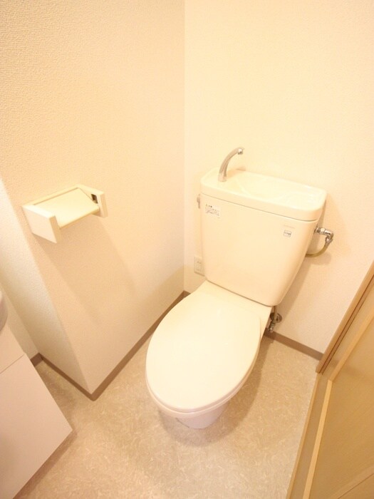 物件内観写真17　(トイレ)