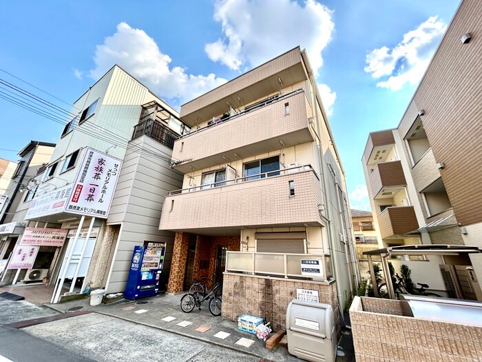 物件外観写真1　(外観写真)