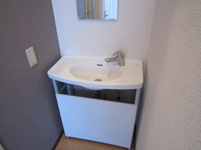 物件内観写真15　(洗面)