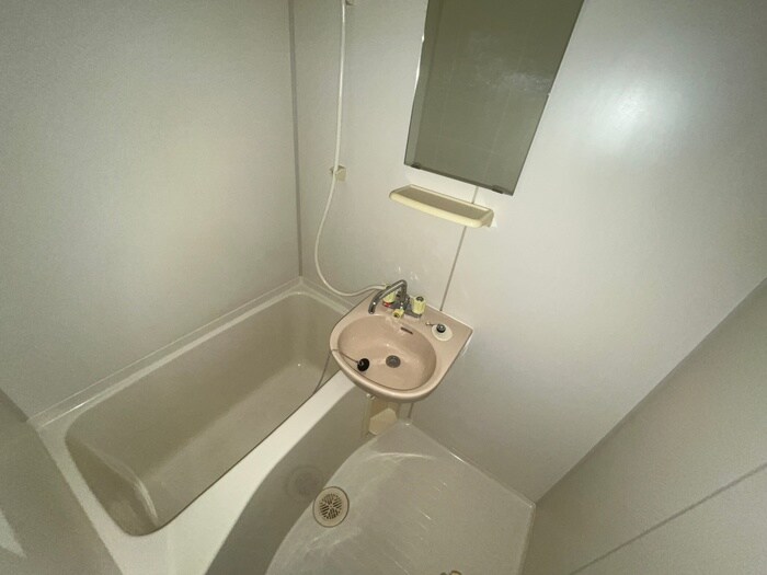 物件内観写真10　(バス／シャワールーム等)