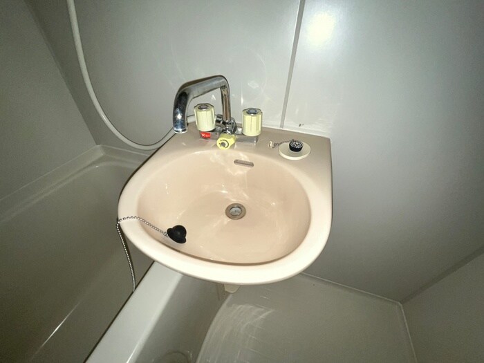 物件内観写真12　(洗面)