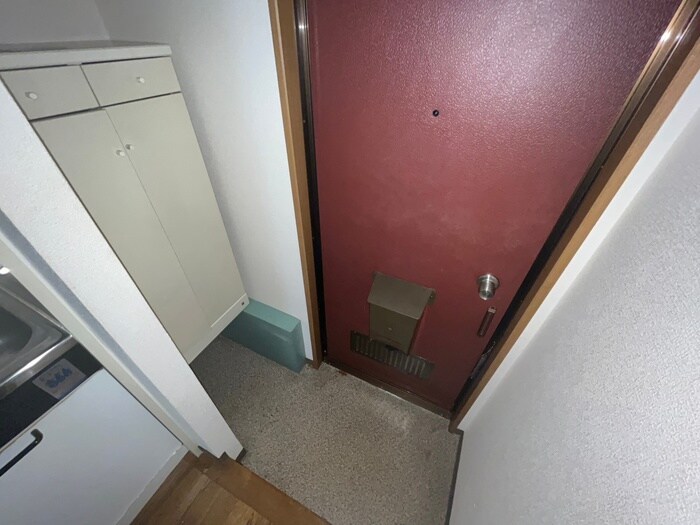物件内観写真14　(玄関)
