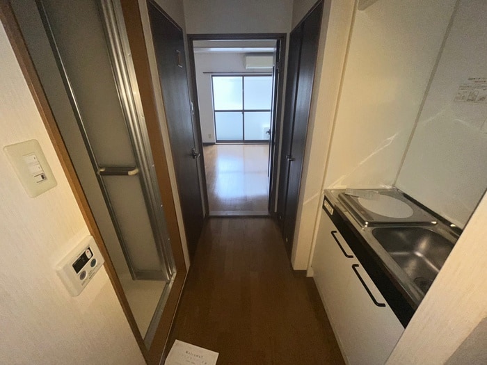 物件内観写真17　(廊下)