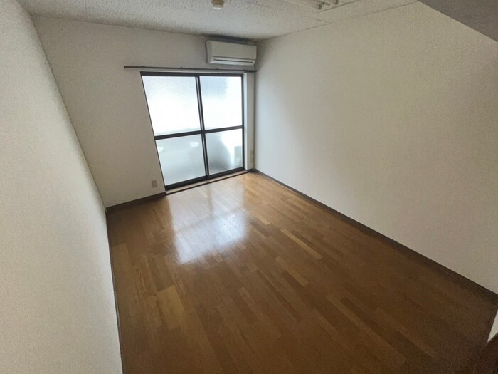 物件内観写真22　(居室)