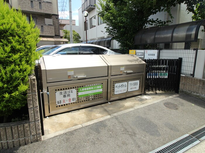 物件外観写真6　(建物設備)