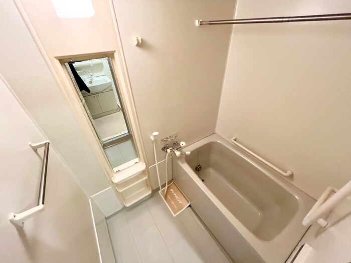 物件内観写真9　(バス／シャワールーム等)