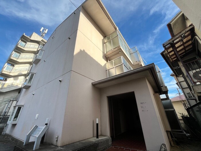 物件外観写真1　(外観写真)