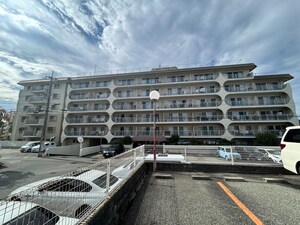 ｶﾈﾎﾞｳ三ツ池台ﾏﾝｼｮﾝ(301)外観写真