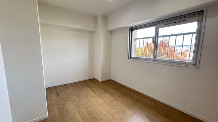 物件内観写真13　(居室)