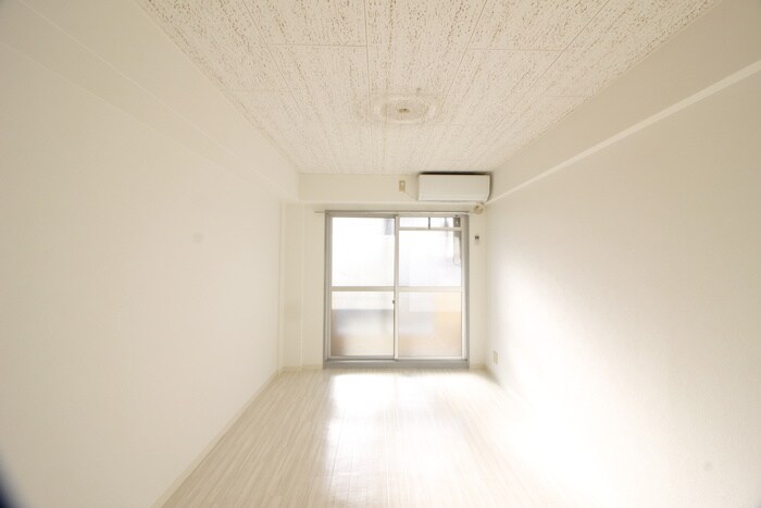 物件内観写真11　(居室)