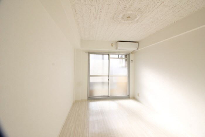 物件内観写真14　(居室)