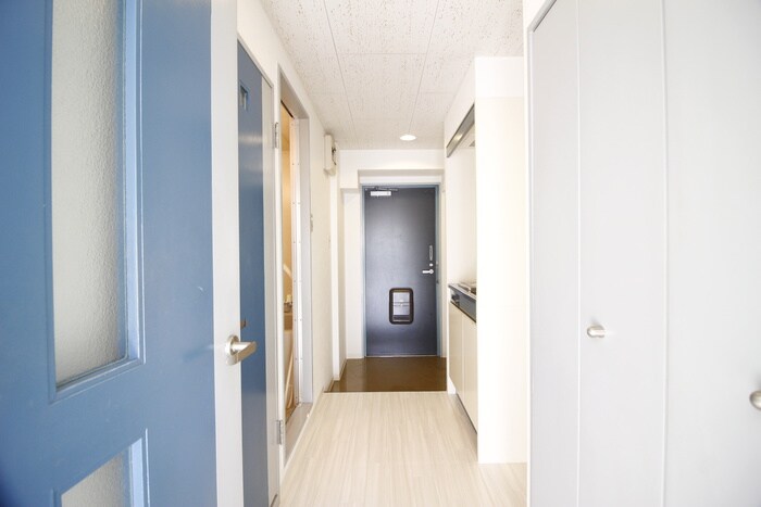 物件内観写真19　(廊下)