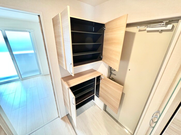 物件内観写真18　(靴箱)