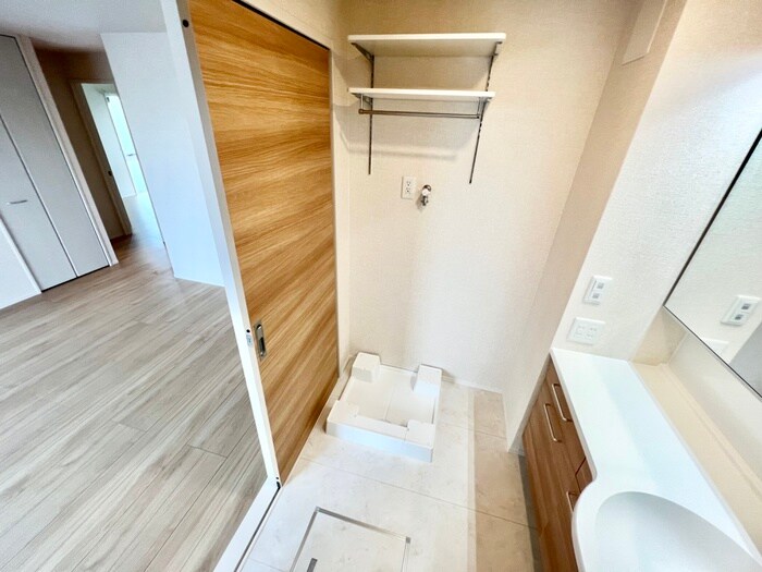 物件内観写真19　(洗濯機置場)