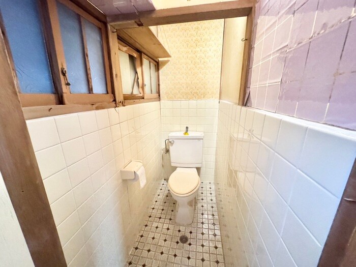 物件内観写真15　(トイレ)