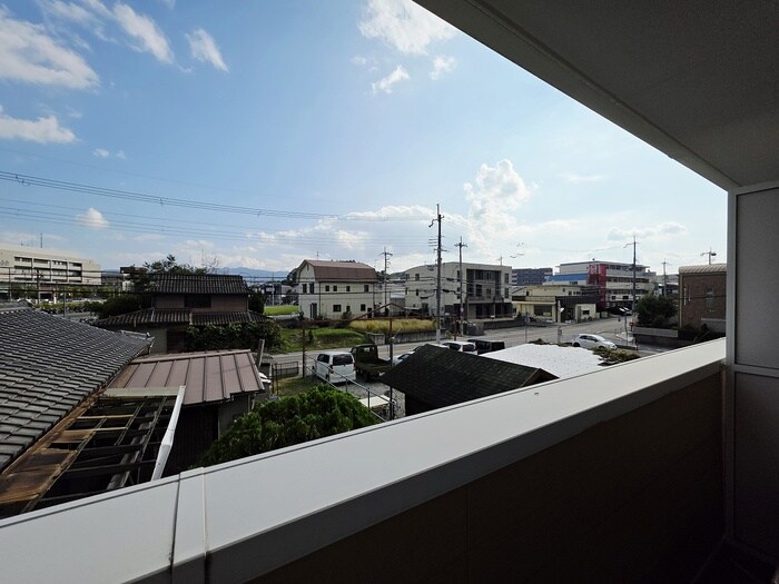 物件内観写真17　(室内からの展望)