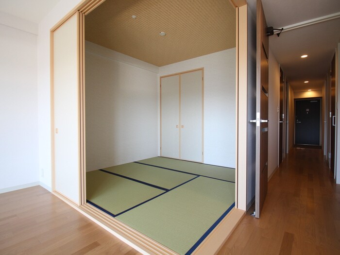 物件内観写真13　(居室)