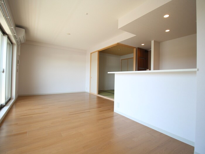 物件内観写真21　(居室)