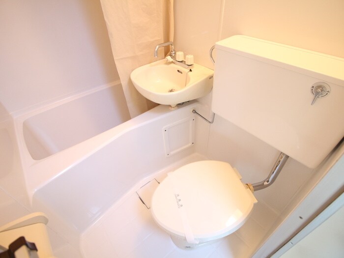 物件内観写真11　(トイレ)