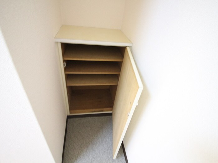 物件内観写真14　(靴箱)