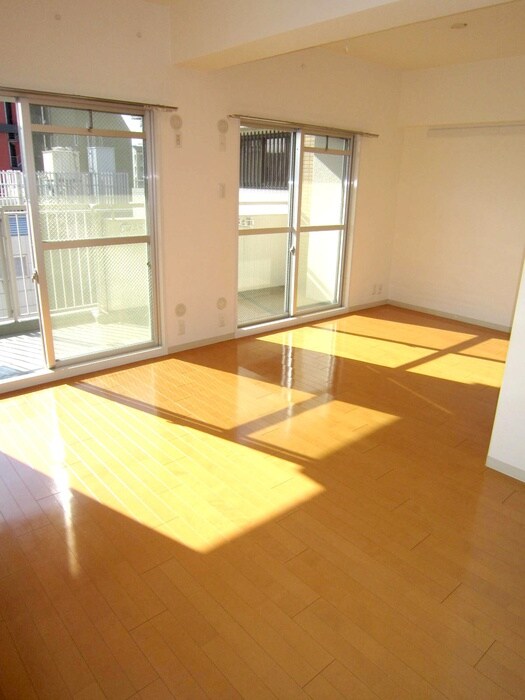 物件内観写真7　(居室)