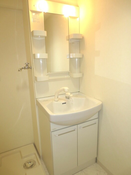 物件内観写真12　(洗面)