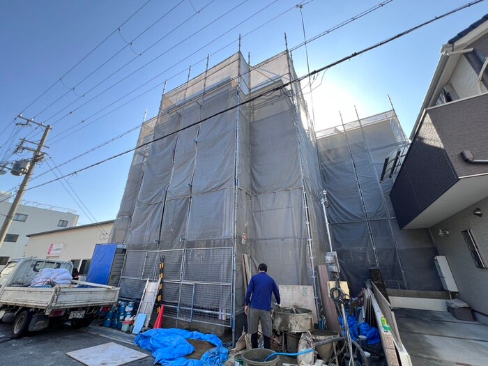 物件外観写真1　(建築中)