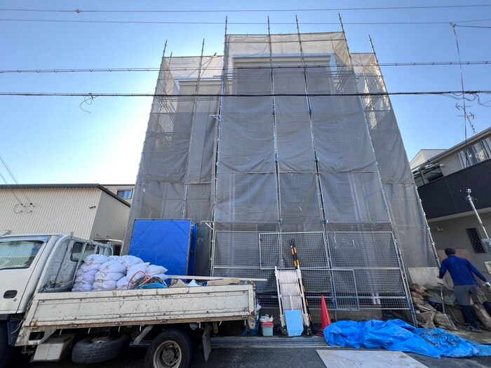 物件外観写真2　(建築中)
