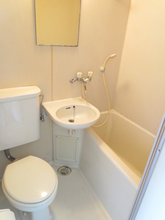 物件内観写真5　(バス／シャワールーム等)