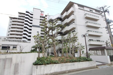 ユニベール宝塚(401)外観写真