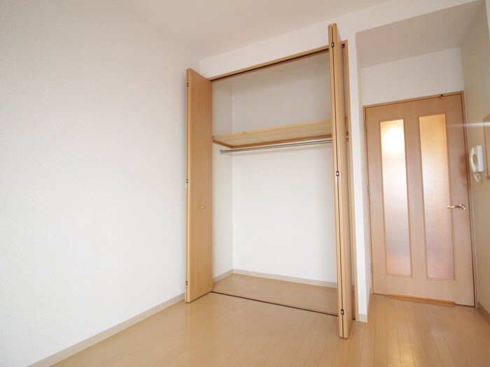 物件内観写真18　(収納)