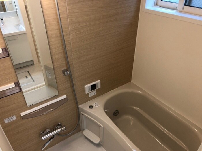 物件内観写真11　(バス／シャワールーム等)