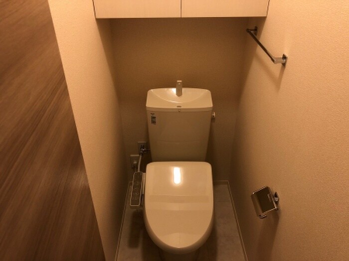 物件内観写真12　(トイレ)