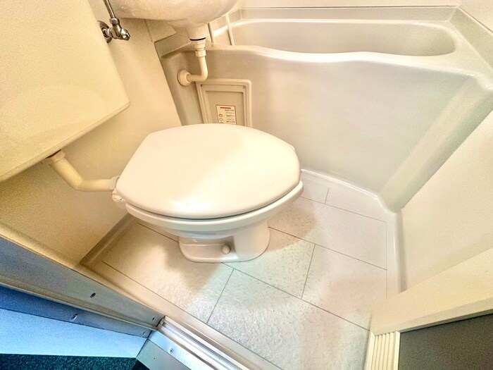 物件内観写真12　(トイレ)