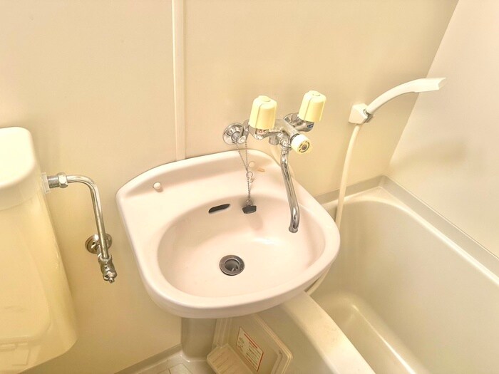 物件内観写真13　(洗面)