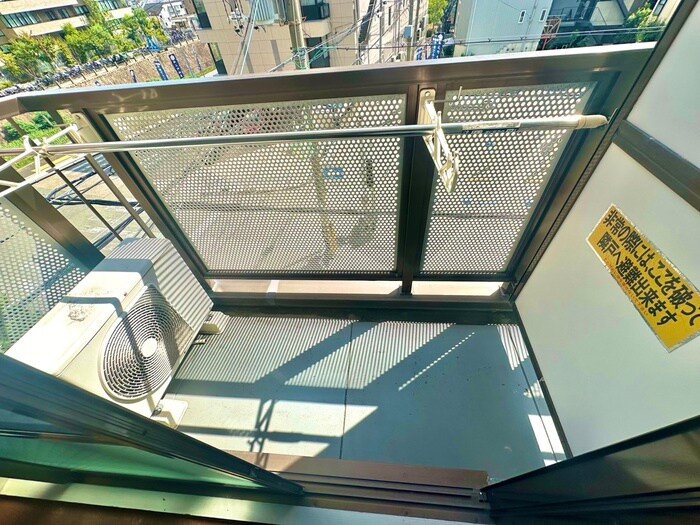 物件内観写真21　(ベランダ・バルコニー)