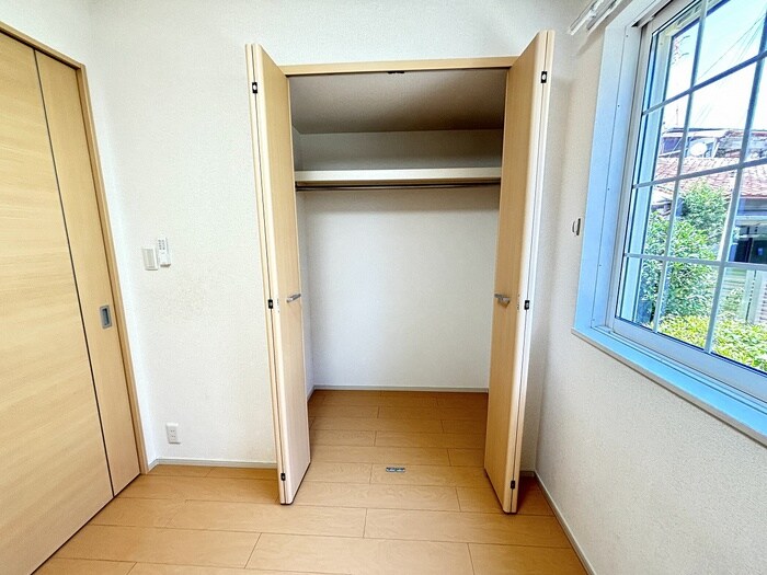 物件内観写真8　(収納)