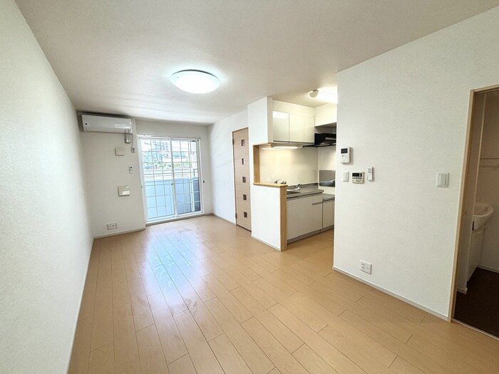 物件内観写真9　(居室)