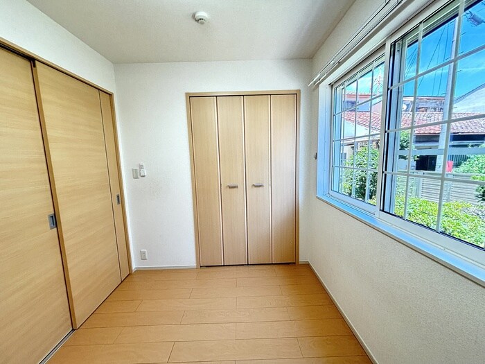 物件内観写真11　(居室)