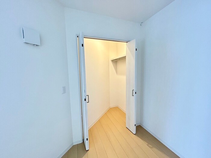 物件内観写真11　(収納)