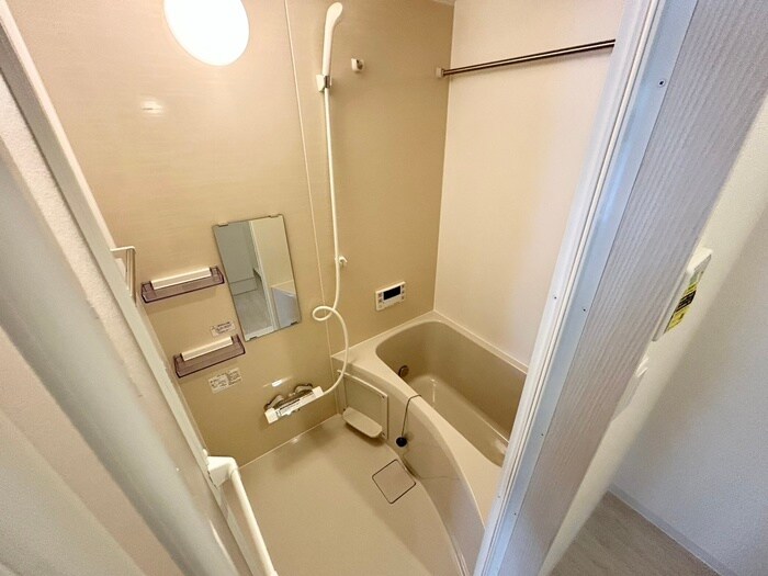 物件内観写真12　(バス／シャワールーム等)