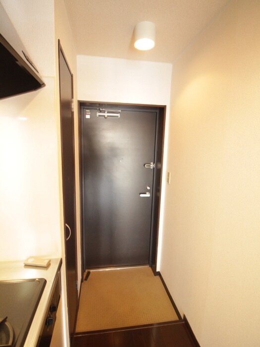 物件内観写真19　(玄関)