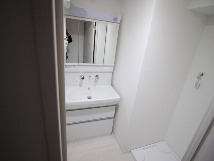 物件内観写真9　(洗面)